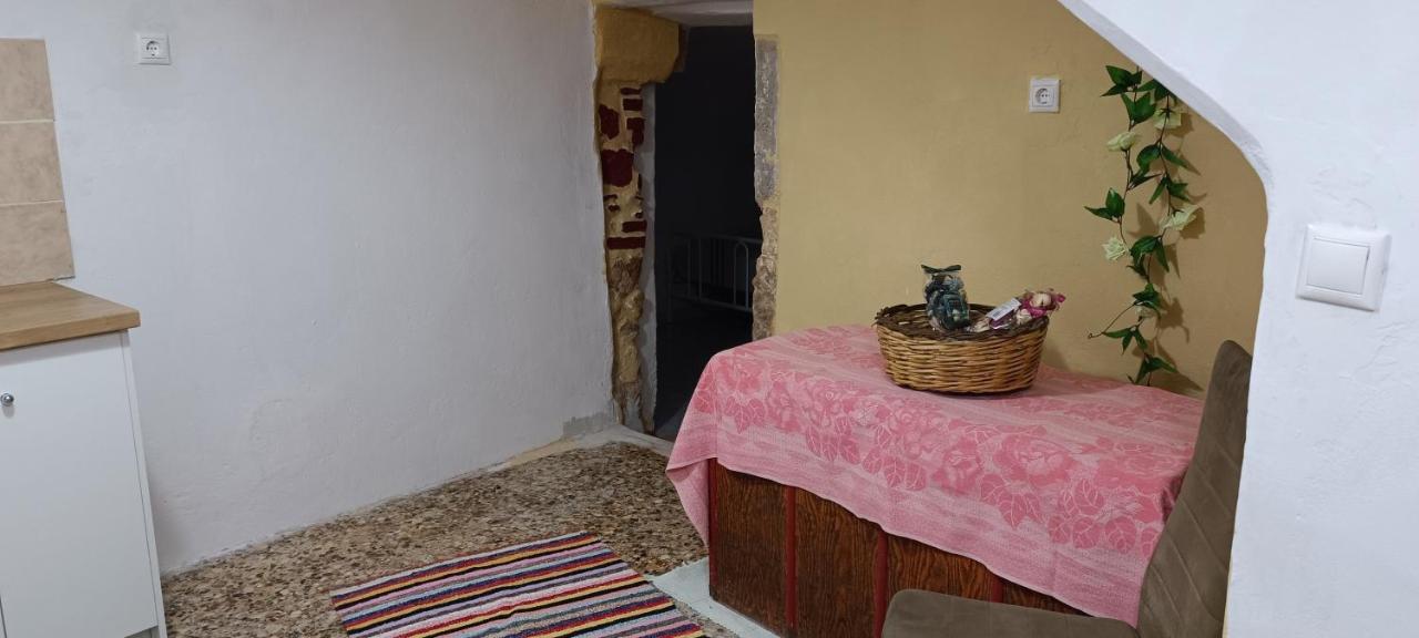 Comfortable And Spacious Stone Traditional Apartment Chania  Exteriér fotografie